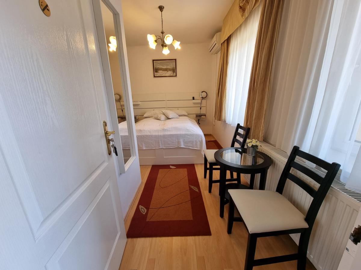 Abigel Vendeghaz Hotell Miskolc Eksteriør bilde