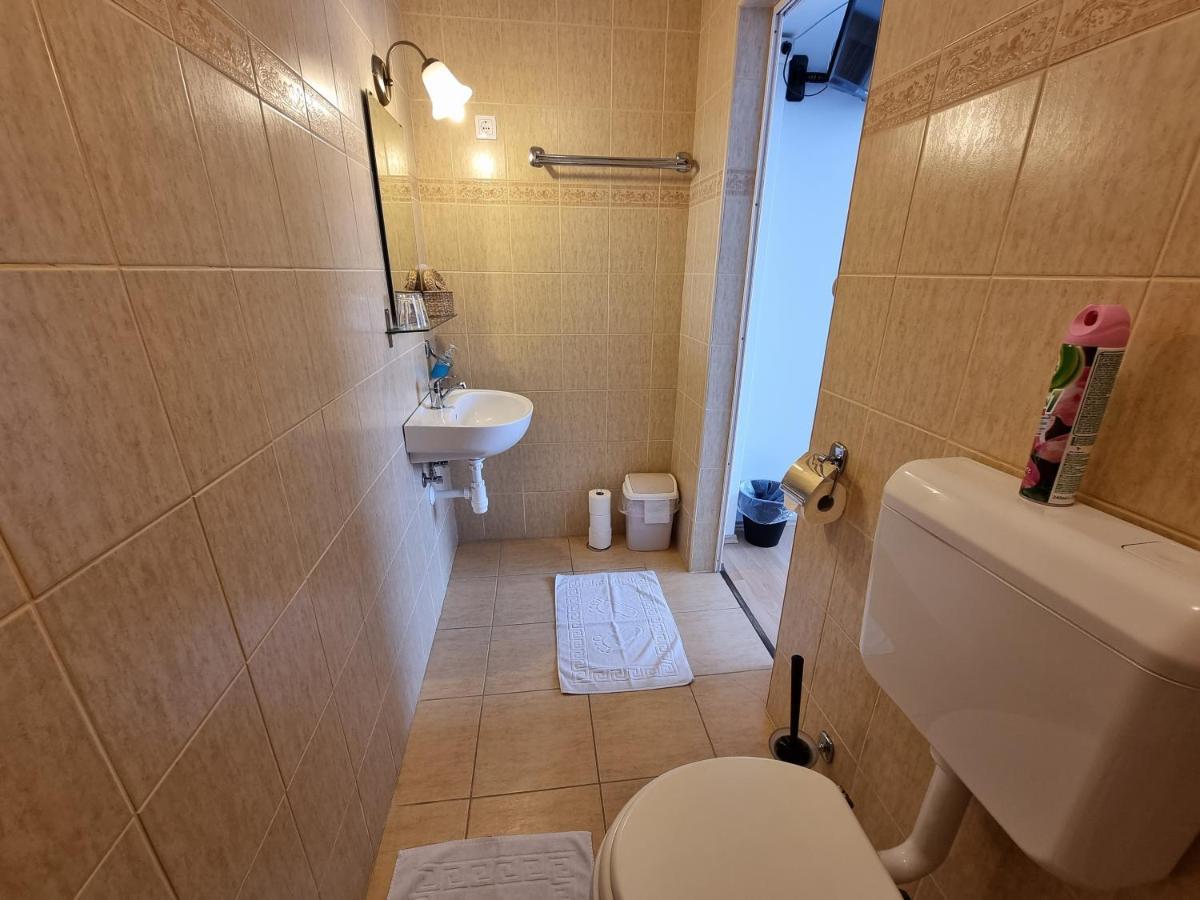 Abigel Vendeghaz Hotell Miskolc Eksteriør bilde