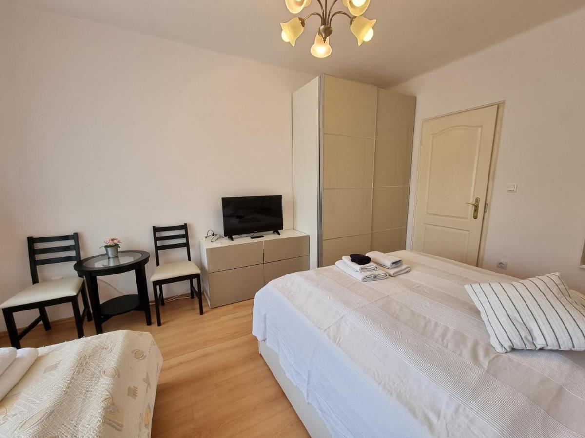 Abigel Vendeghaz Hotell Miskolc Eksteriør bilde