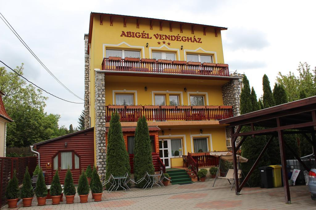 Abigel Vendeghaz Hotell Miskolc Eksteriør bilde